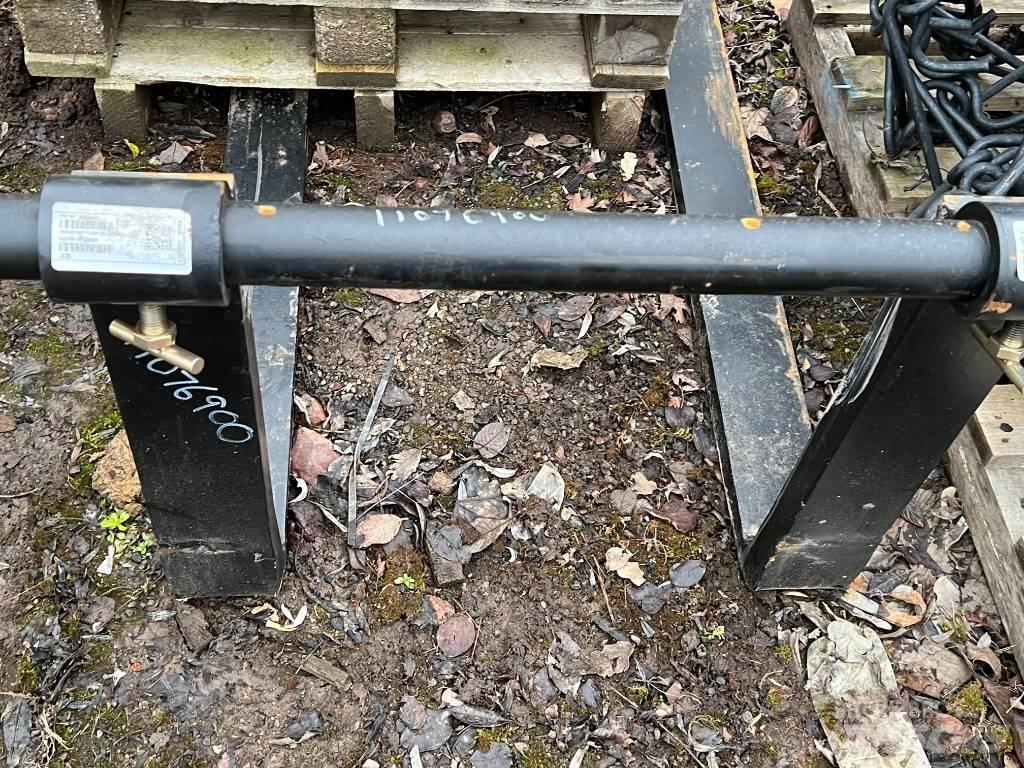 JCB TINES / BARS 其他装载挖掘装置和配件
