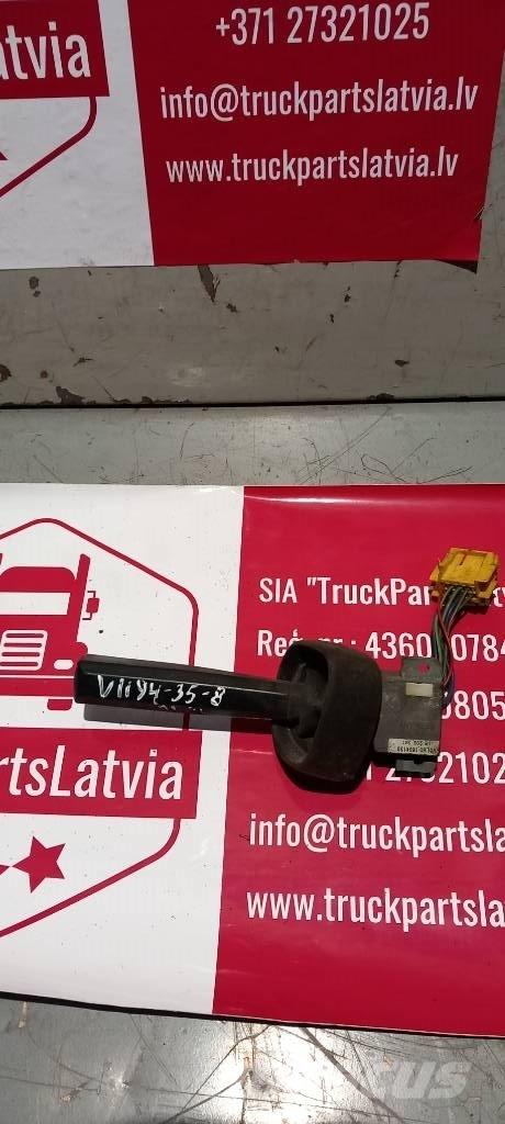 Volvo FH 12.   1624133 驾驶室与内部