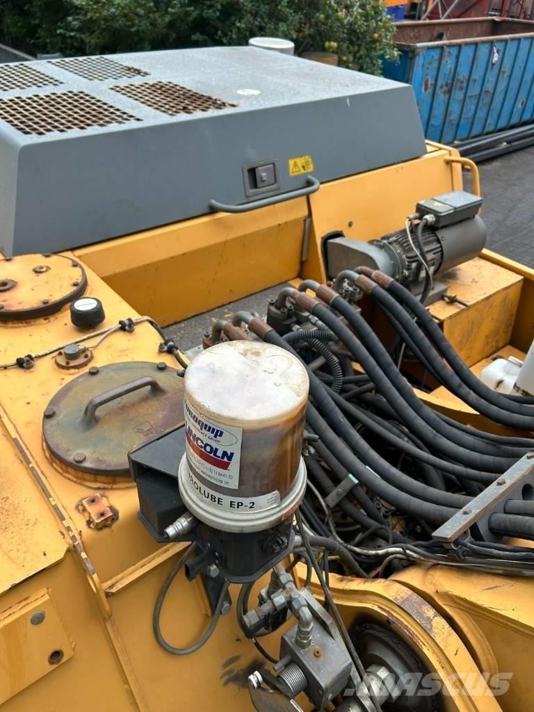 Liebherr 934 B 工业挖掘机