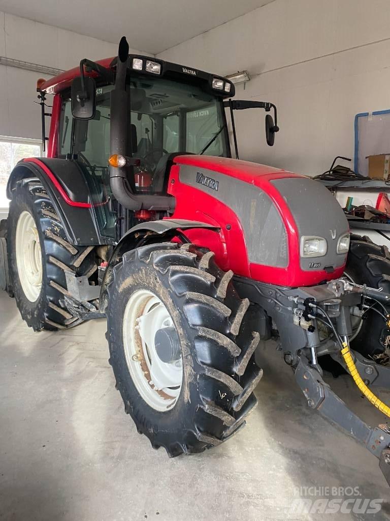 Valtra N 101 拖拉机/农用车