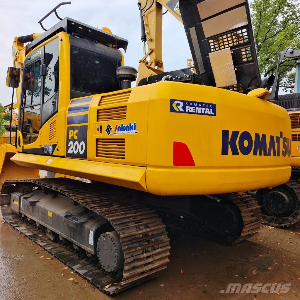 Komatsu PC 200 履带挖掘机