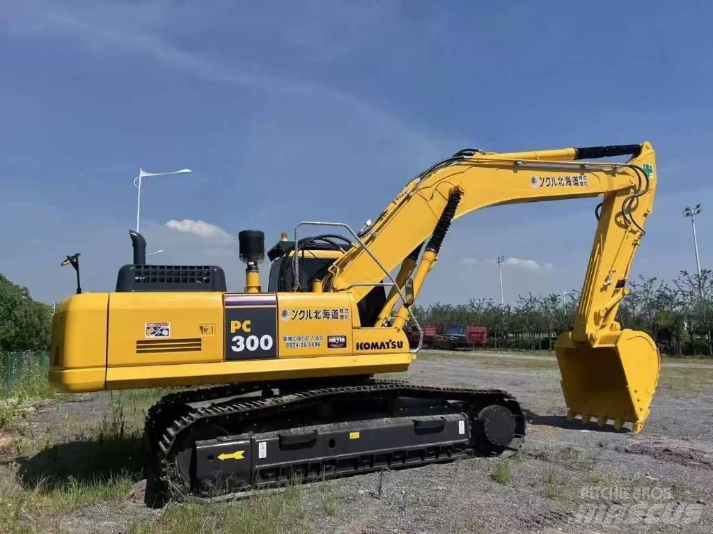 Komatsu 300-7 履带挖掘机