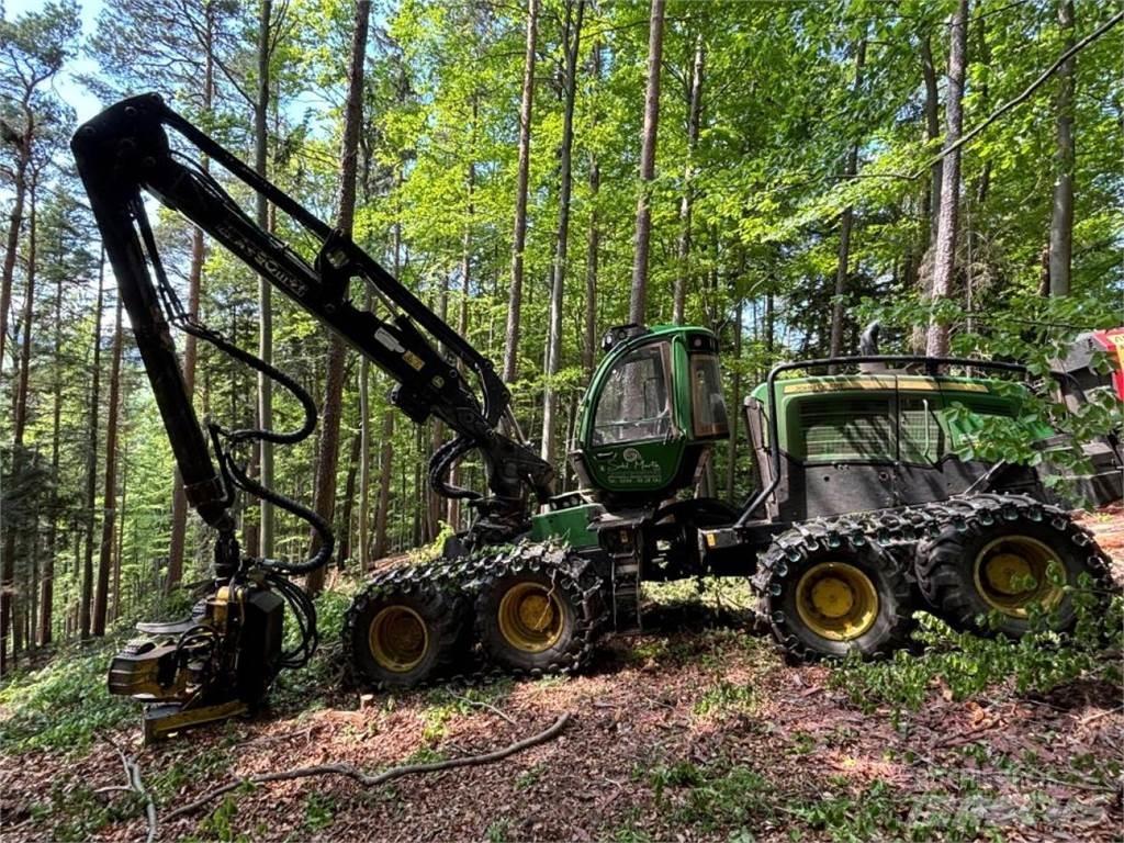 John Deere 1270 G 收割机