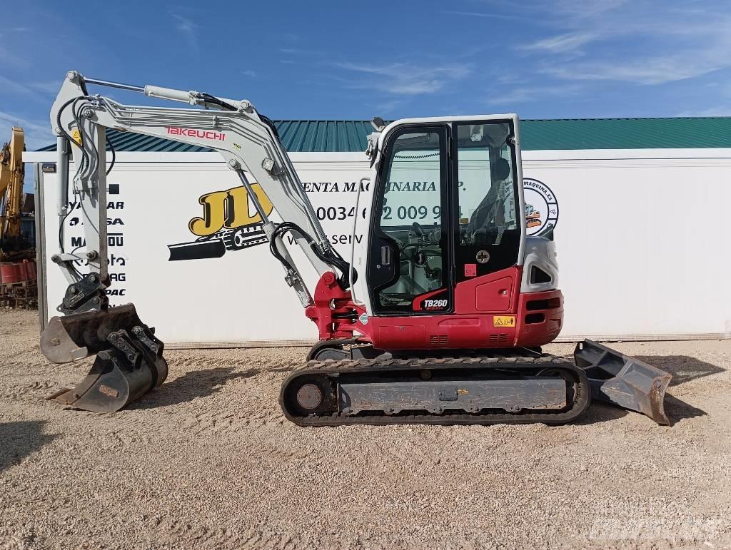 Takeuchi TB 260 小型挖掘机