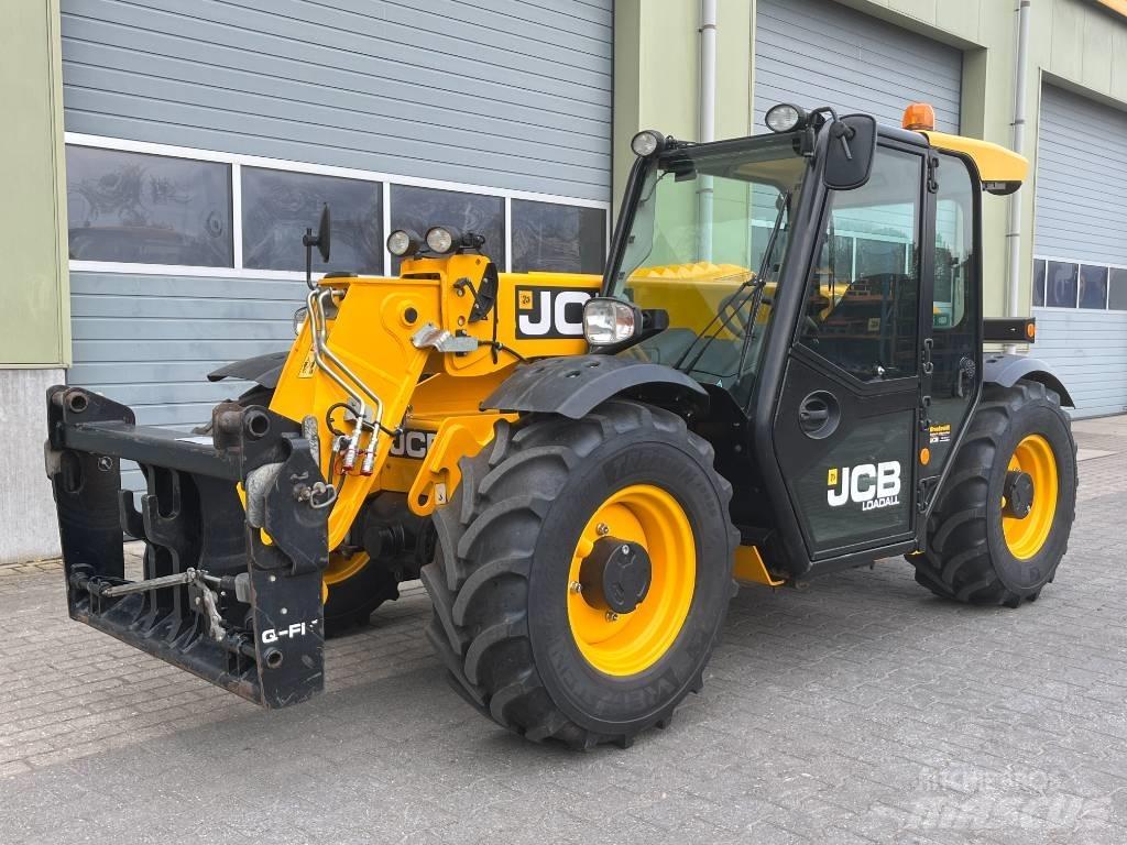 JCB 527-58 Agri Plus 电动叉车