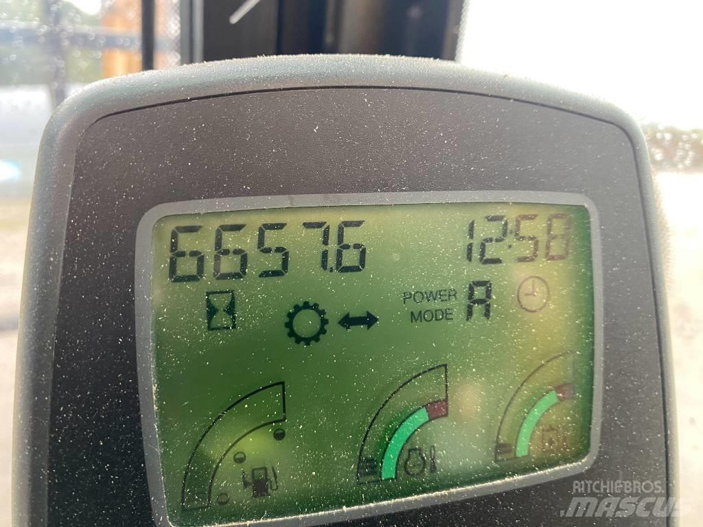 JCB JS 160 W 轮式挖掘机