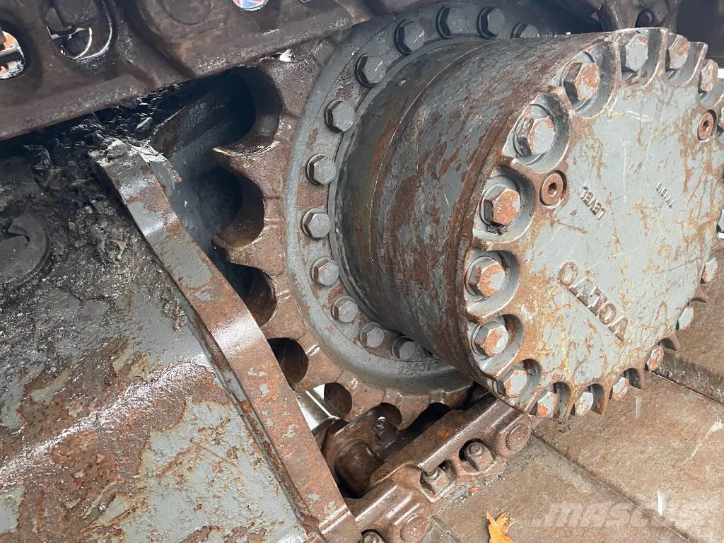 Volvo EC 300 EL 履带挖掘机