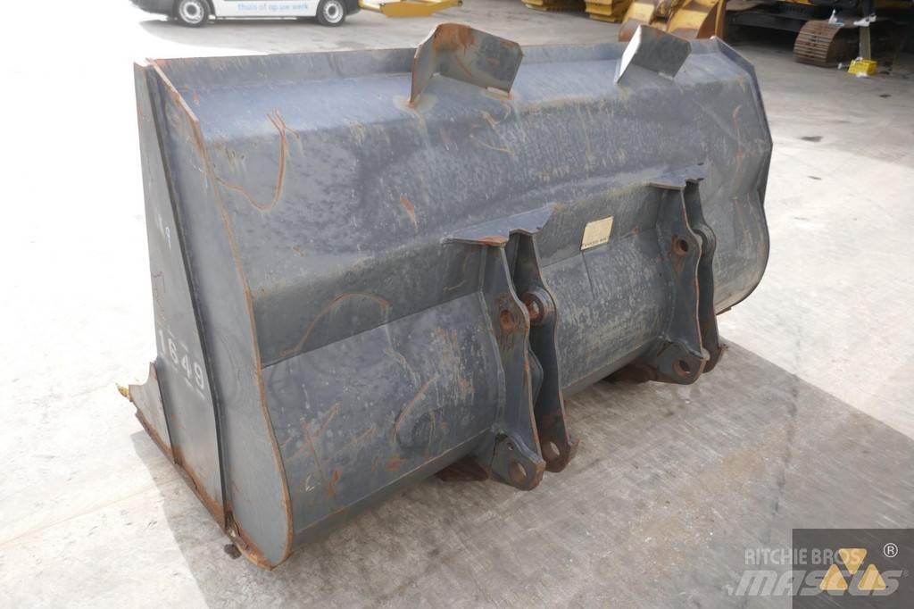 Volvo L120B Bucket 挖斗