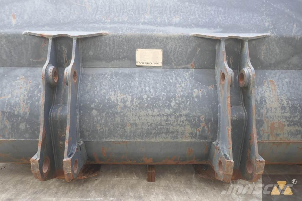 Volvo L120B Bucket 挖斗