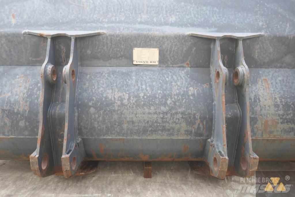 Volvo L120B Bucket 挖斗