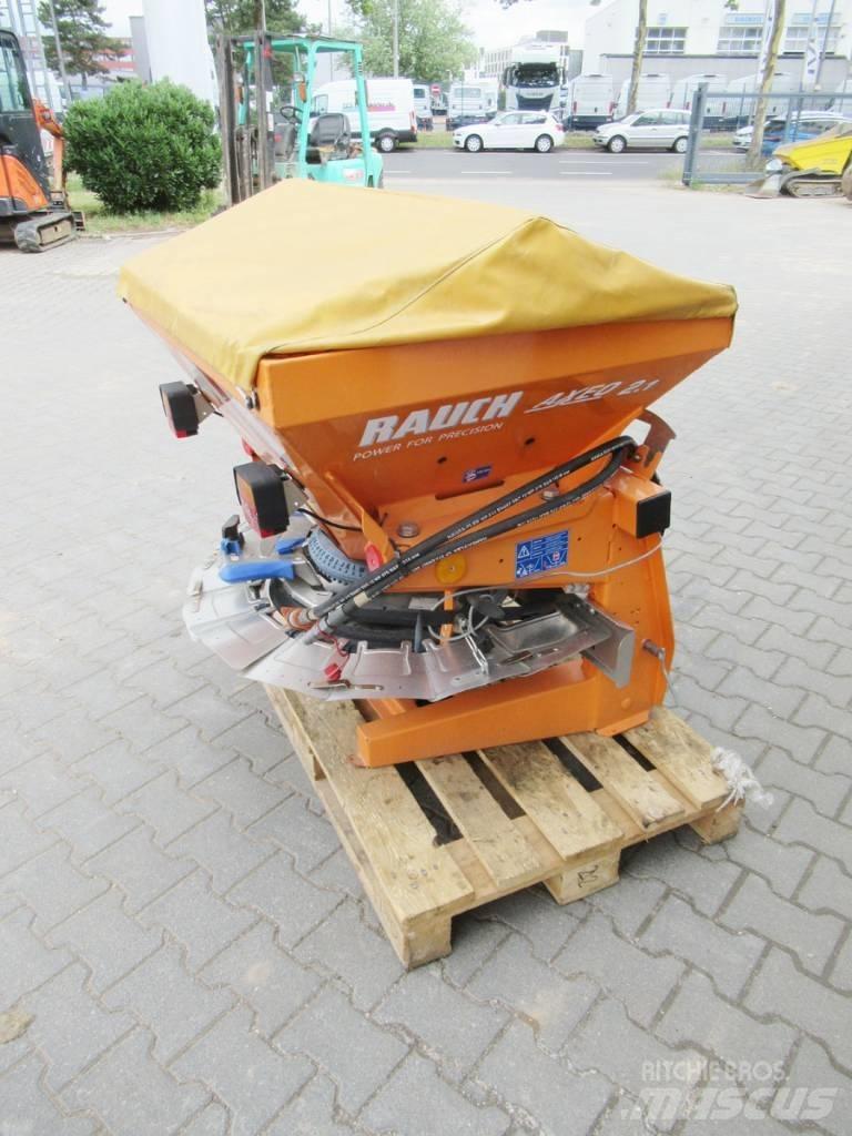 Rauch Axeo 2.1C 融雪撒布机