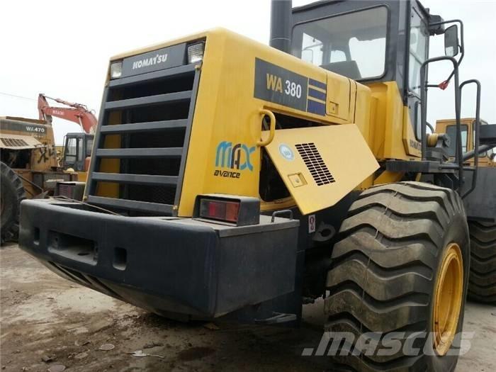 Komatsu WA 380-3 轮式装载机