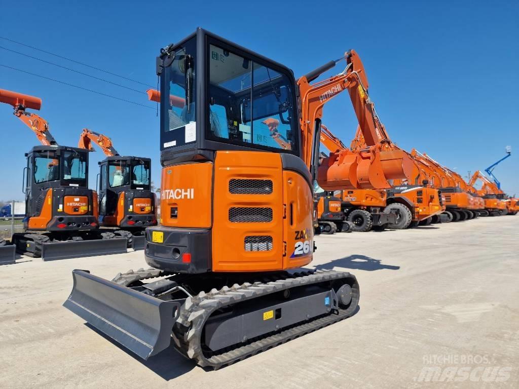 Hitachi ZX 26 U-6 小型挖掘机