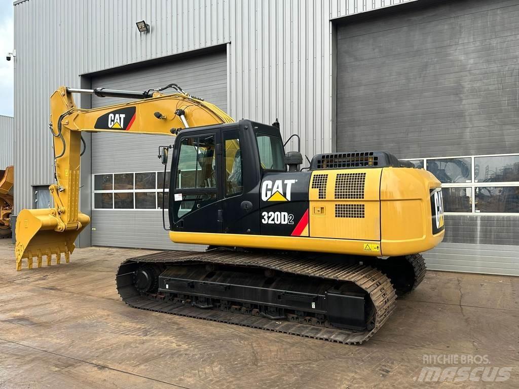 CAT 320D2 履带挖掘机