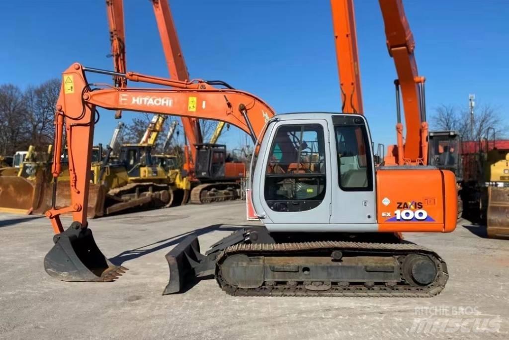 Hitachi EX 100 履带挖掘机