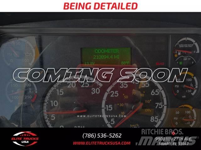 Freightliner M106 其他货车