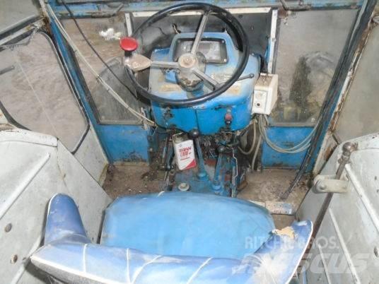 Ford 7600 7600 拖拉机/农用车