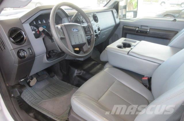 Ford F350 救援车
