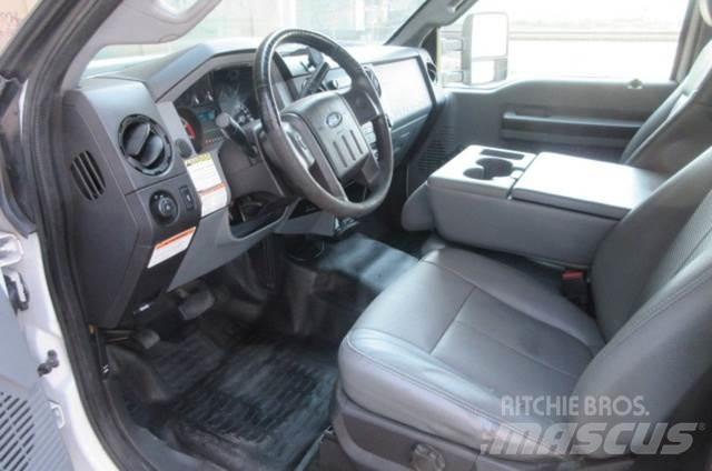 Ford F450 车载式高空作业车