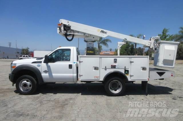 Ford F450 车载式高空作业车