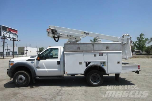 Ford F450 车载式高空作业车