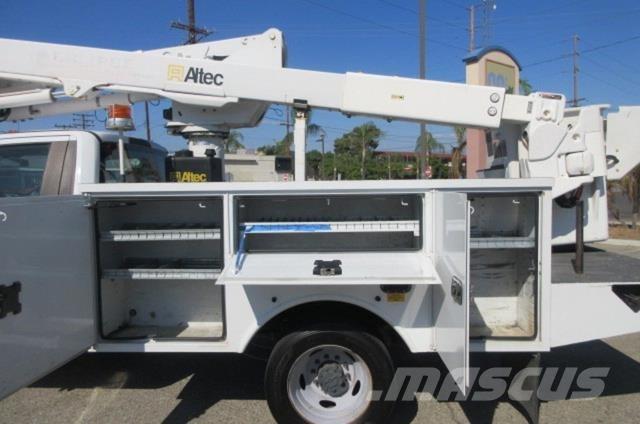 Ford F550 救援车