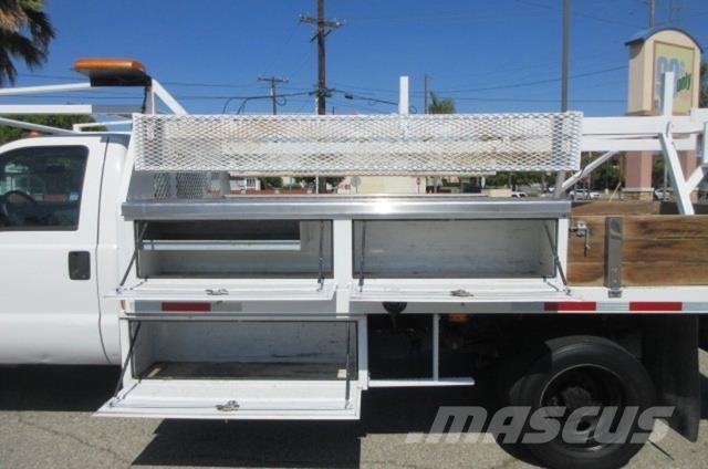 Ford F550 救援车