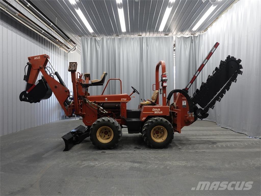 Ditch Witch 5700 挖沟机