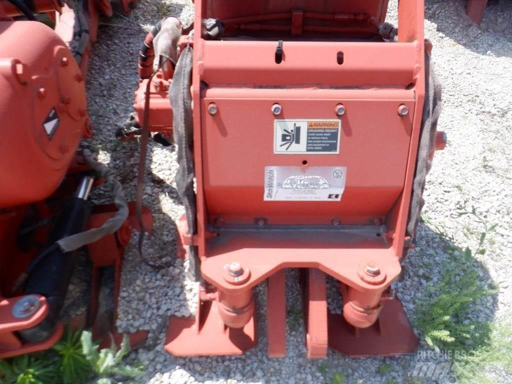 Ditch Witch M530 开沟机
