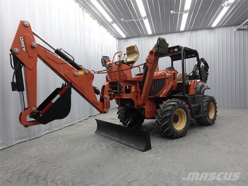 Ditch Witch RT100 挖沟机