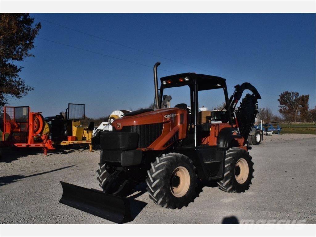 Ditch Witch RT100 挖沟机