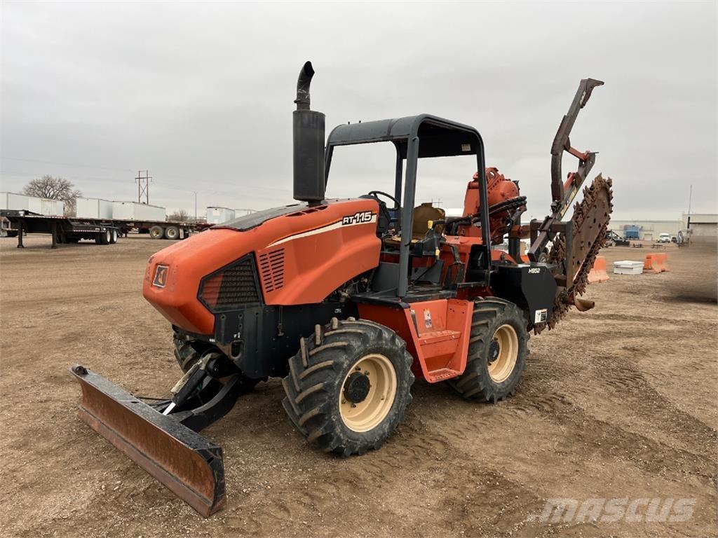 Ditch Witch RT115 挖沟机