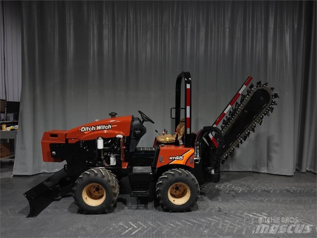Ditch Witch rt45 挖沟机