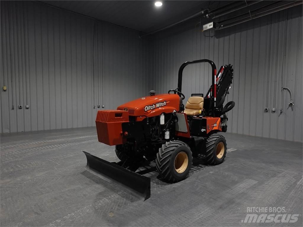 Ditch Witch rt45 挖沟机