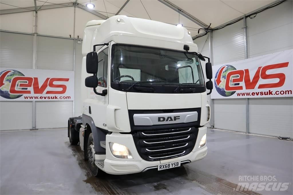 DAF CF450 牵引车