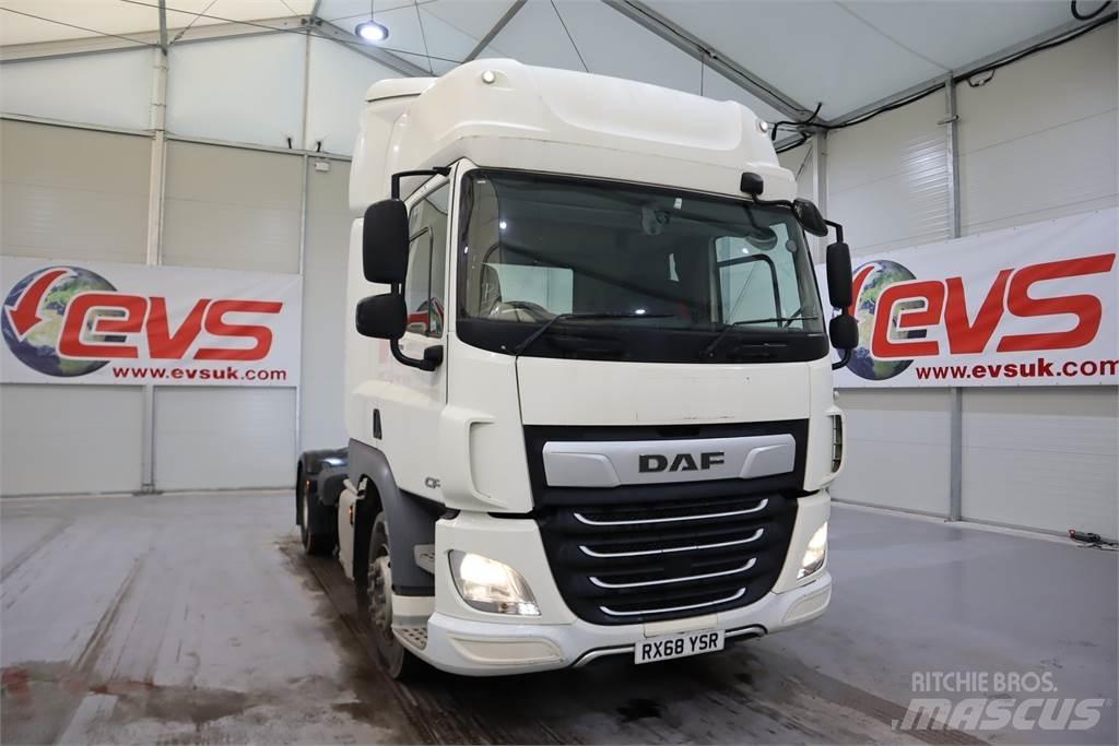 DAF CF450 牵引车