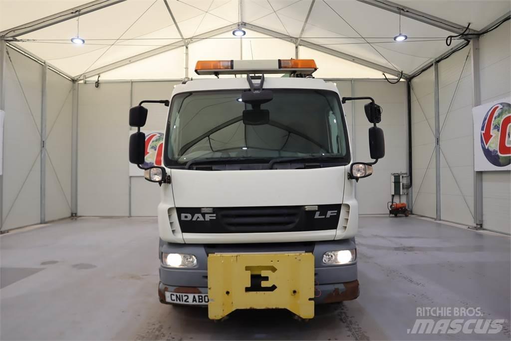 DAF LF 55.250 GULLY SUCKER 建筑机械-其他