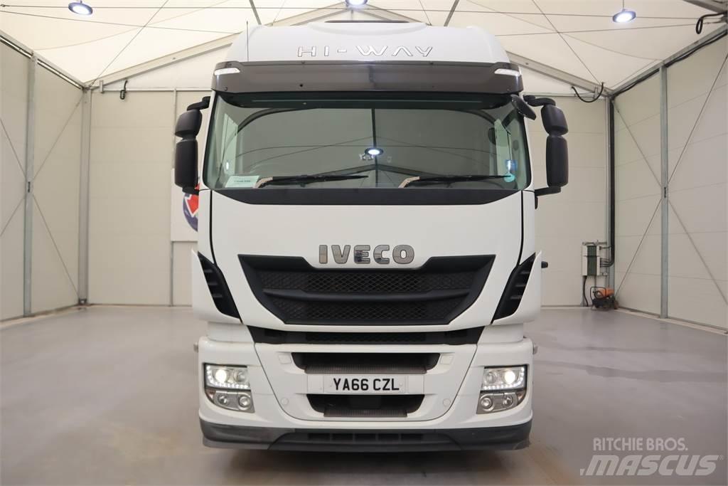 Iveco Stralis 460 牵引车