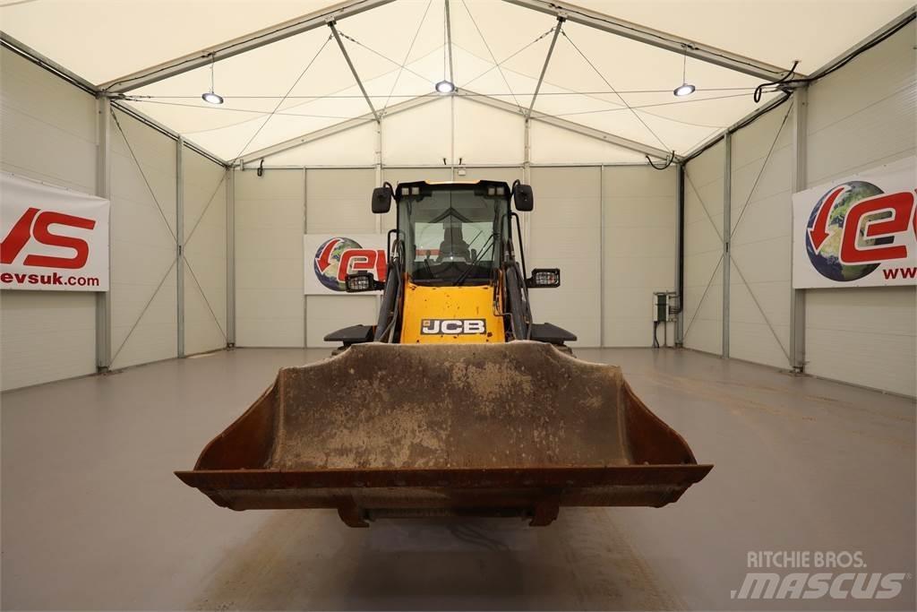 JCB 411 WHEEL LOADER 种植机