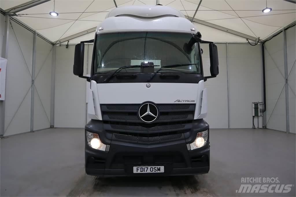 Mercedes-Benz ACTROS 1840 牵引车