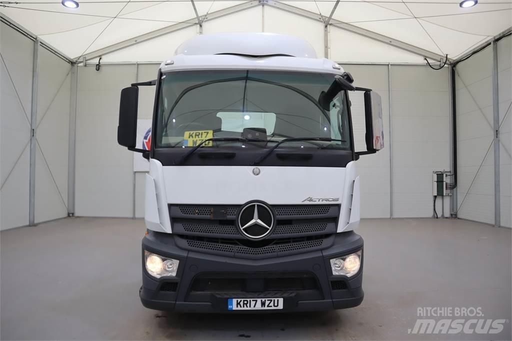 Mercedes-Benz Actros 1840 牵引车