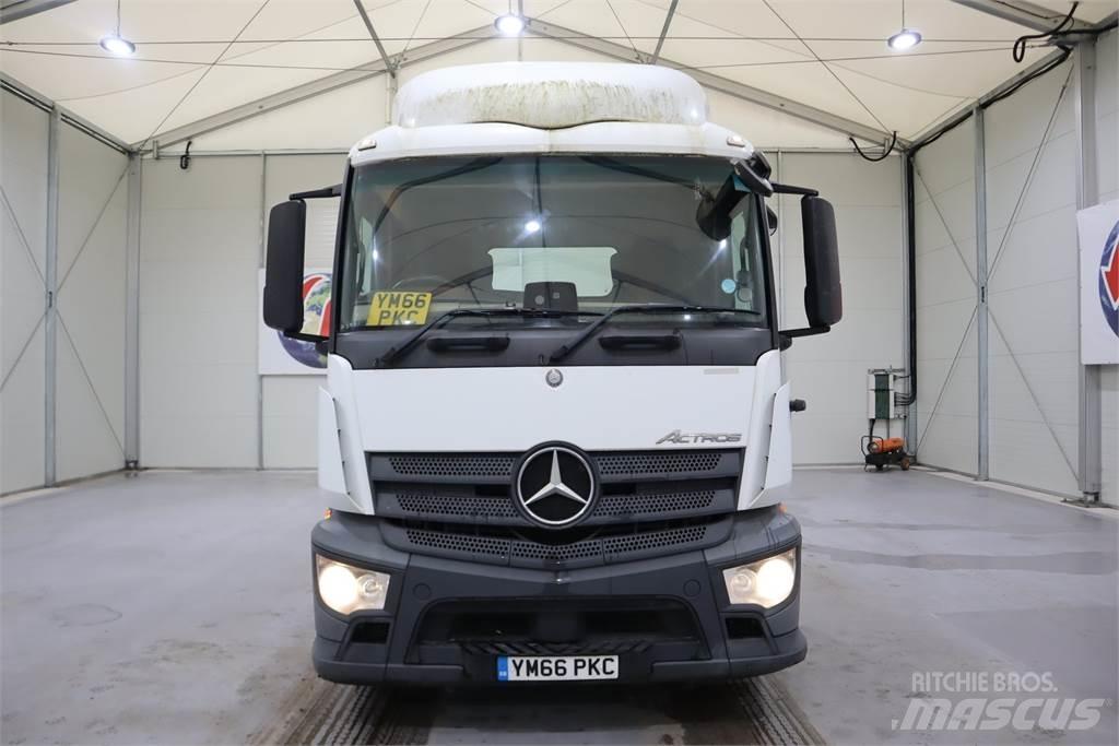 Mercedes-Benz Actros 1840 牵引车