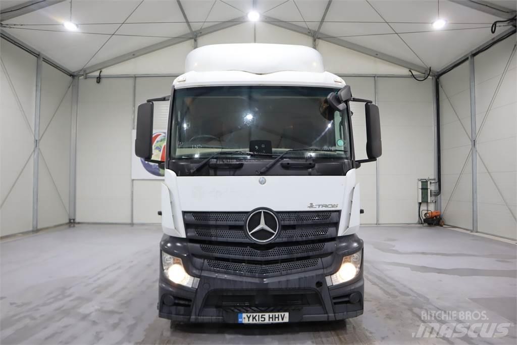 Mercedes-Benz Actros 1840 牵引车