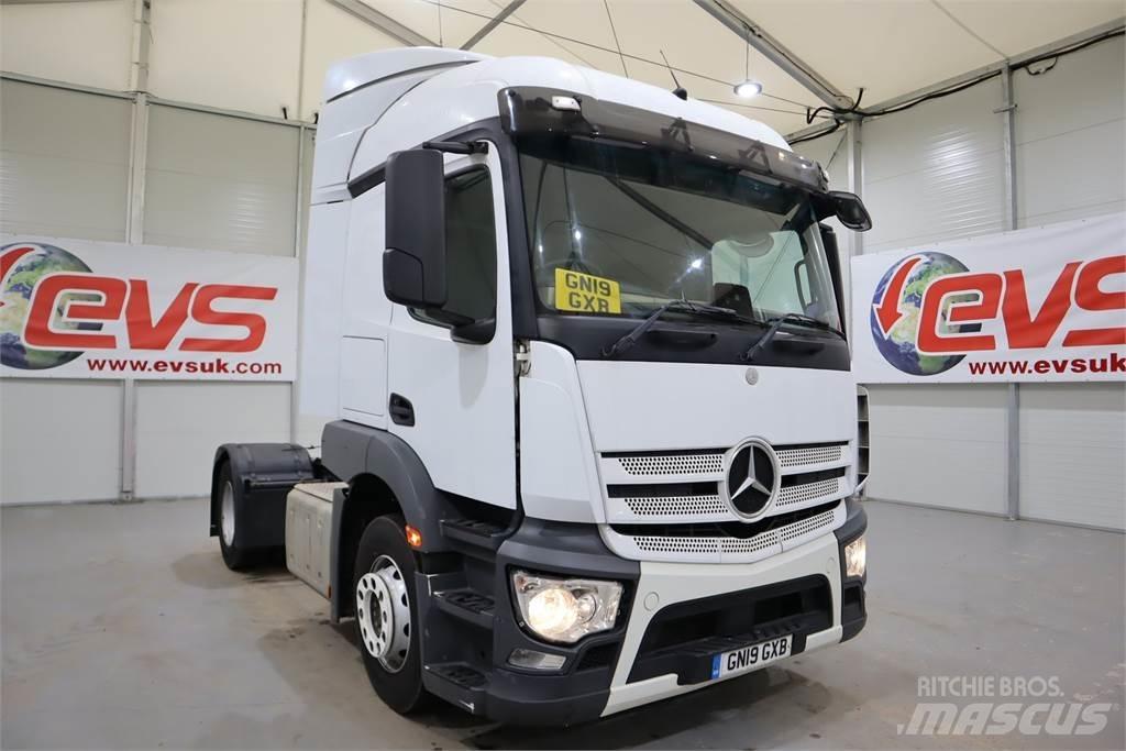 Mercedes-Benz Actros 1840 牵引车