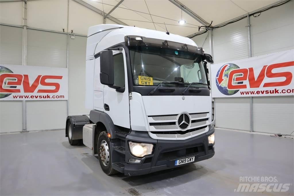 Mercedes-Benz Actros 1840 牵引车