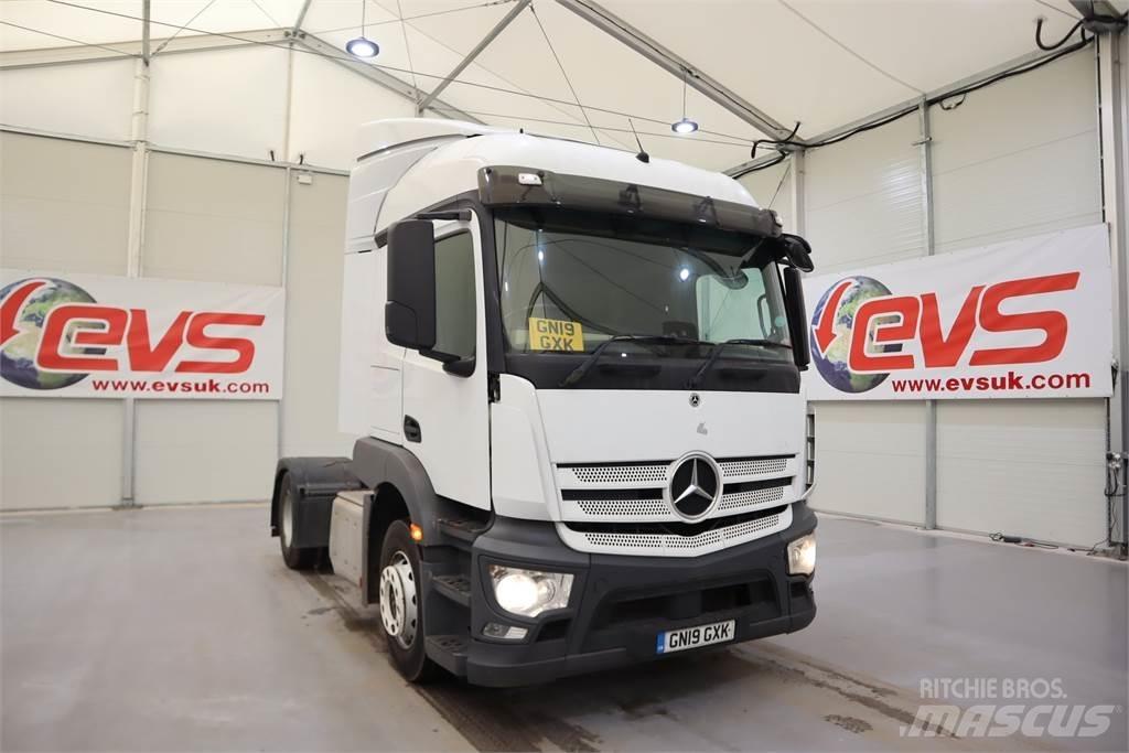 Mercedes-Benz Actros 1840 牵引车
