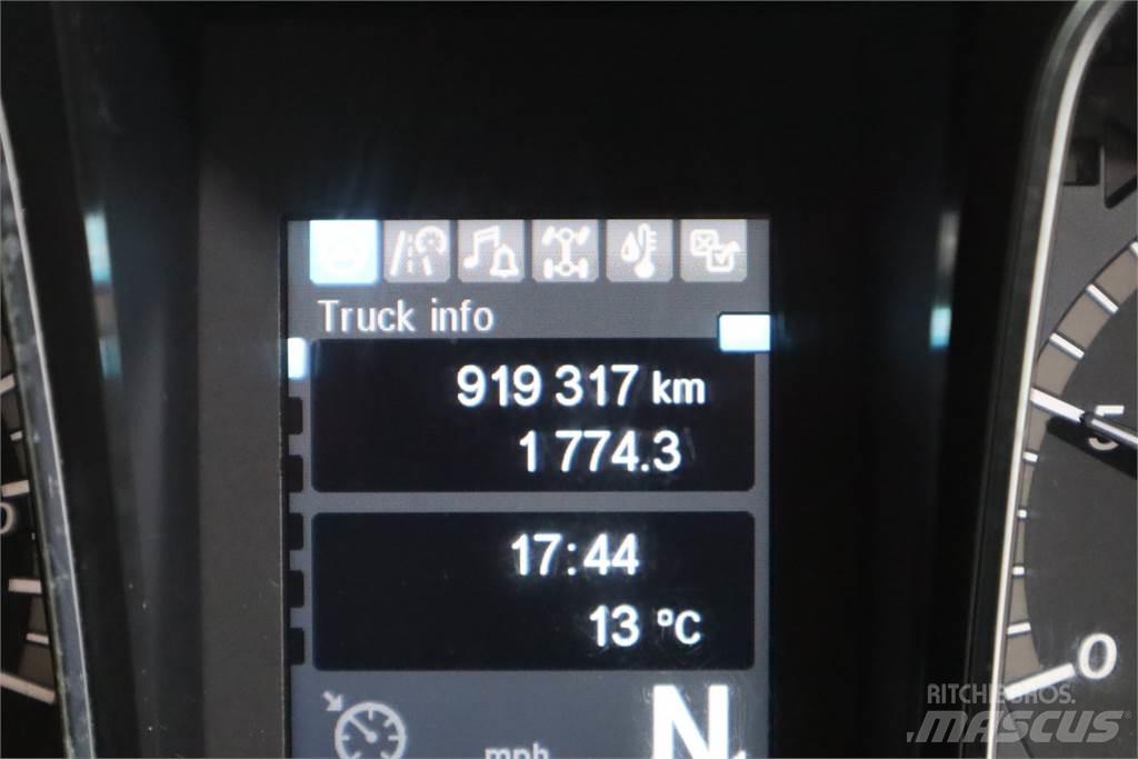 Mercedes-Benz Actros 1840 牵引车