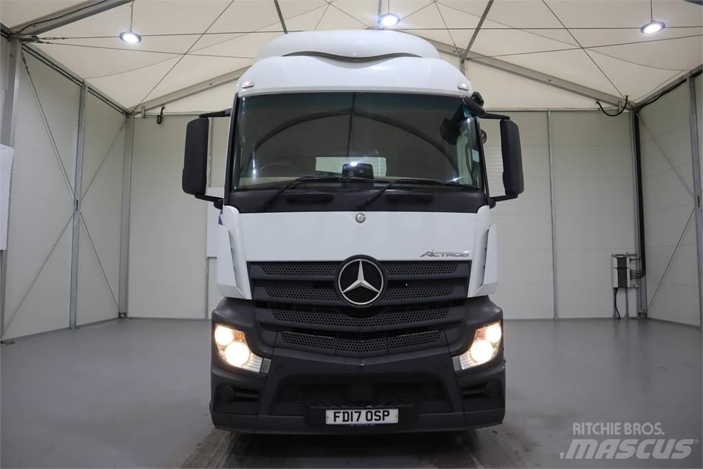 Mercedes-Benz ACTROS 1840 牵引车