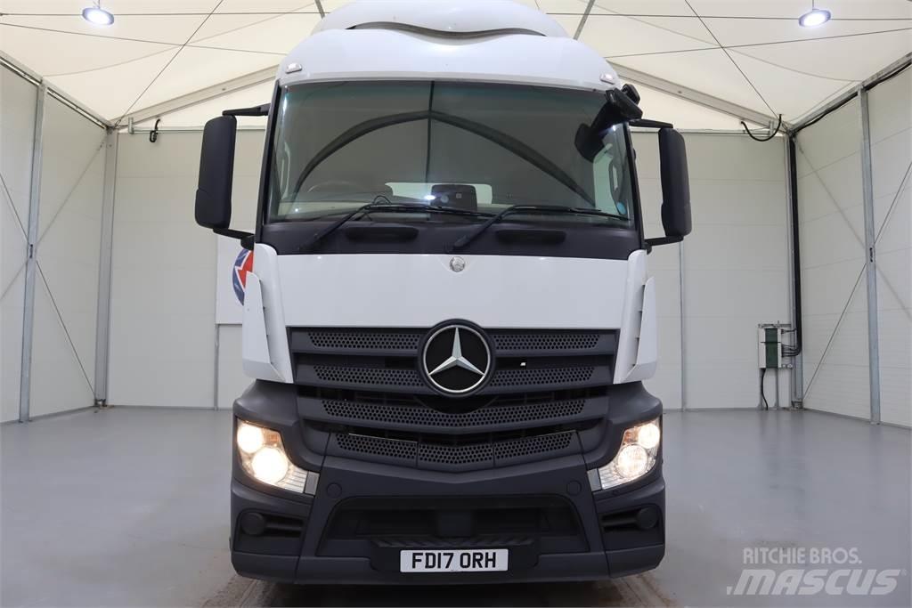 Mercedes-Benz ACTROS 1840 牵引车