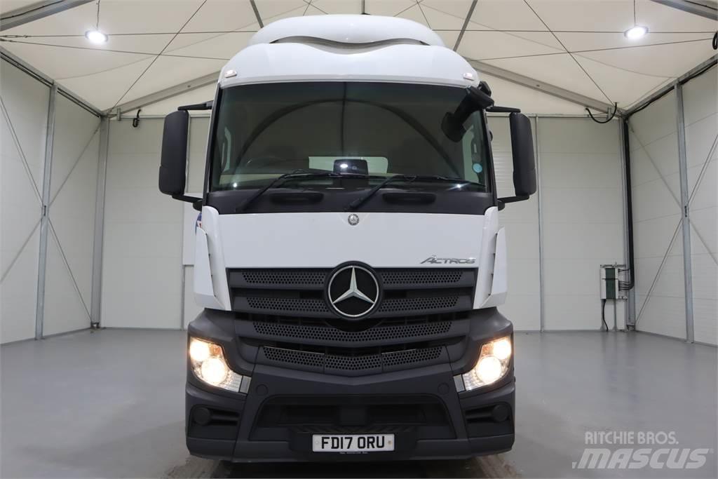 Mercedes-Benz ACTROS 1840 牵引车